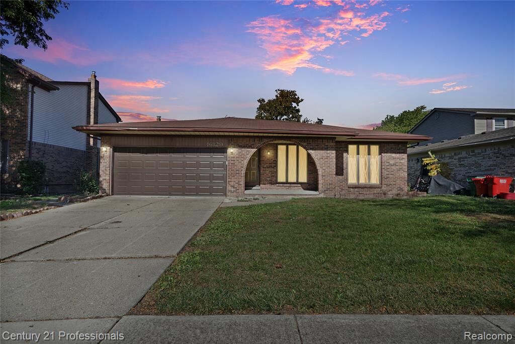 Property Photo: 16129 Cambell Drive MI 48044