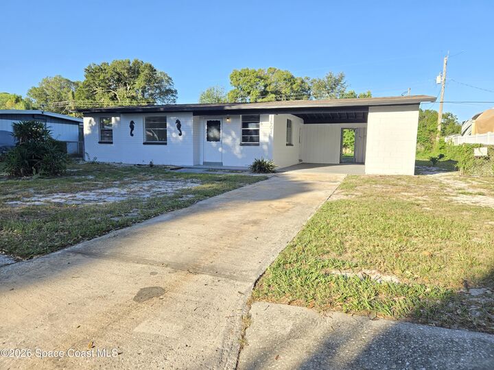 Property Photo:  1601 Cambridge Drive  FL 32922 