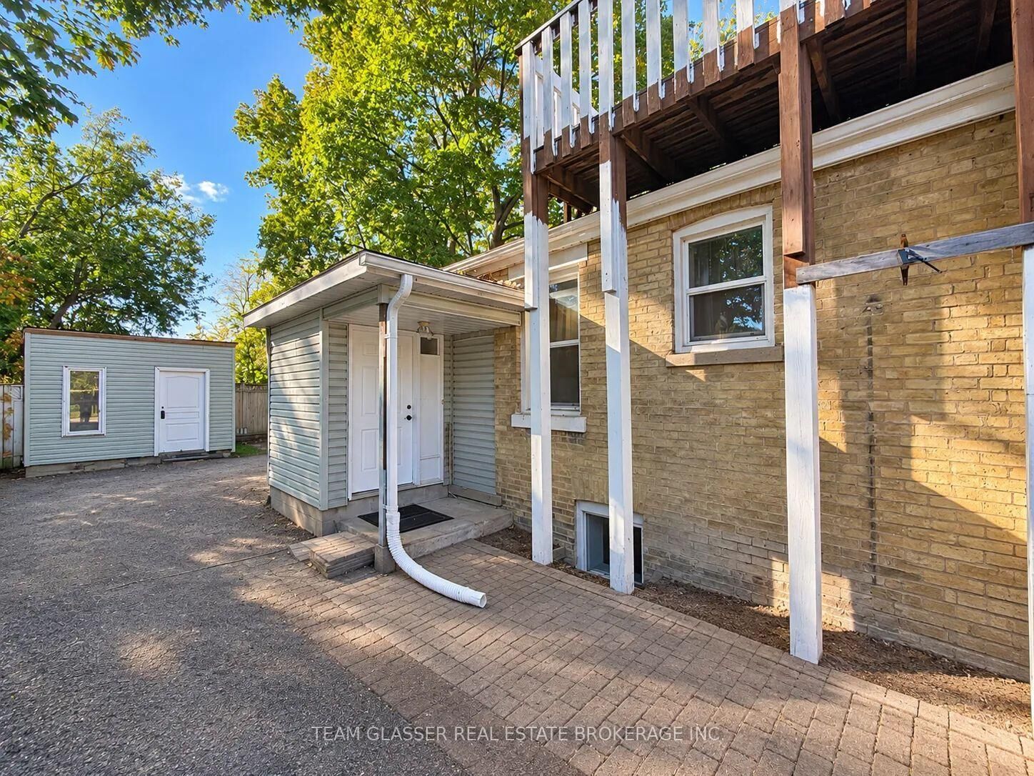 Property Photo:  471 English Street 3  ON N5W 3T7 