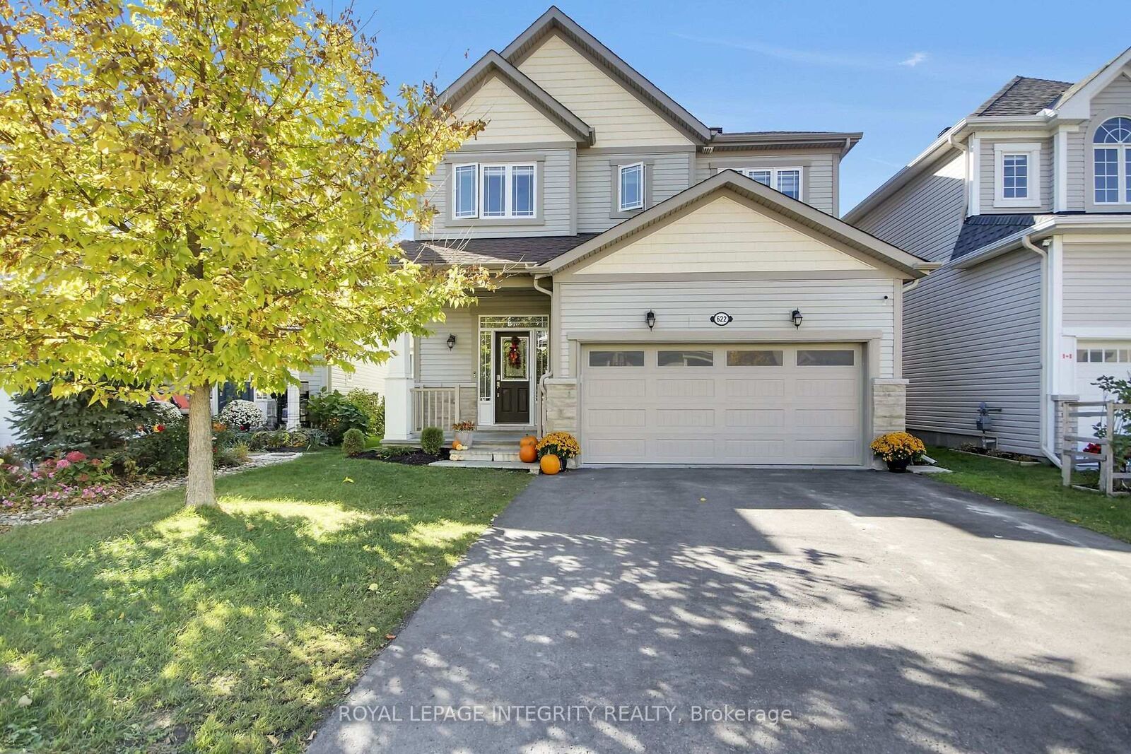 Property Photo:  622 Silver Spruce Way  ON K2M 0L2 