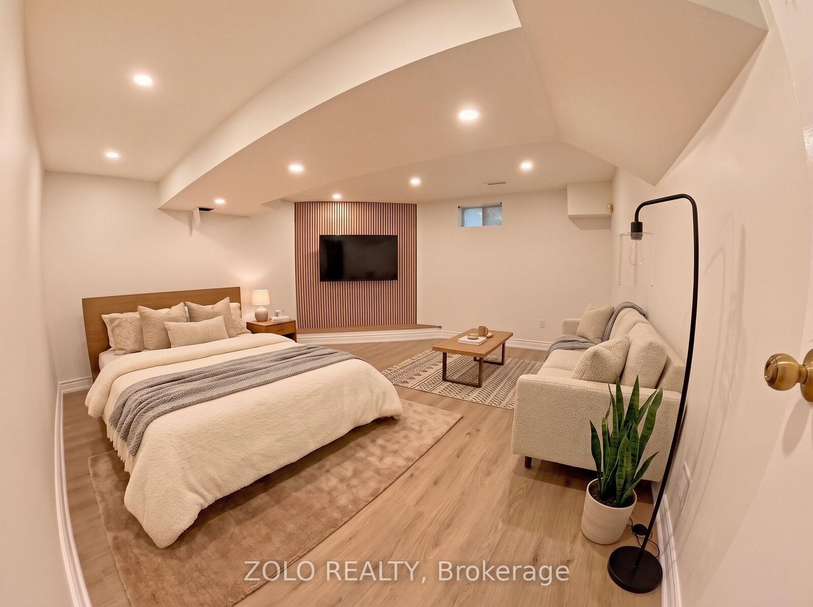 Property Photo:  5 Firebrace Road Basement  ON M1W 2Z3 