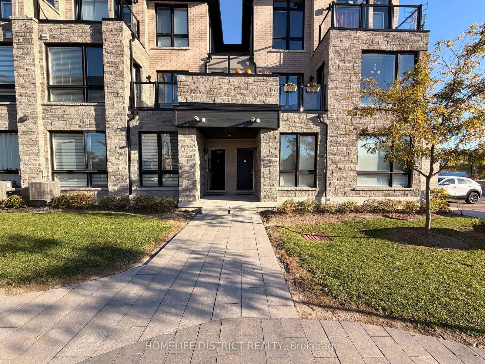 Property Photo:  9440 The Gore Road E 31  ON L6P 4P9 
