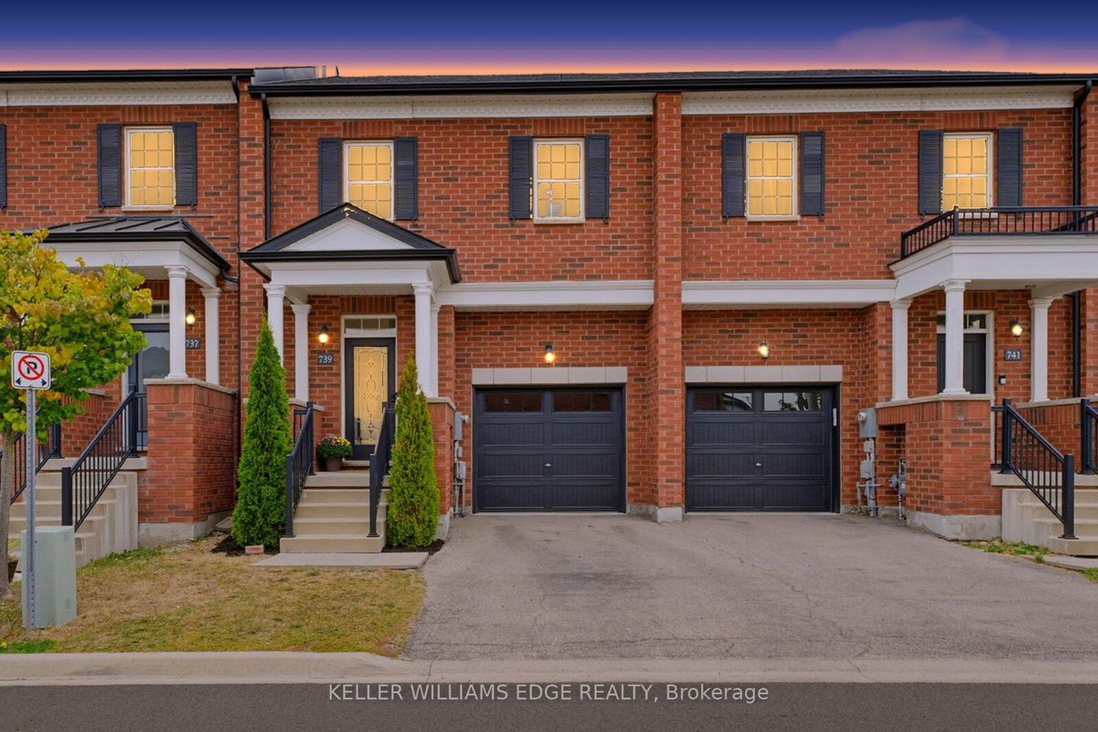 Property Photo:  739 Banks Crescent  ON L9T 9A4 