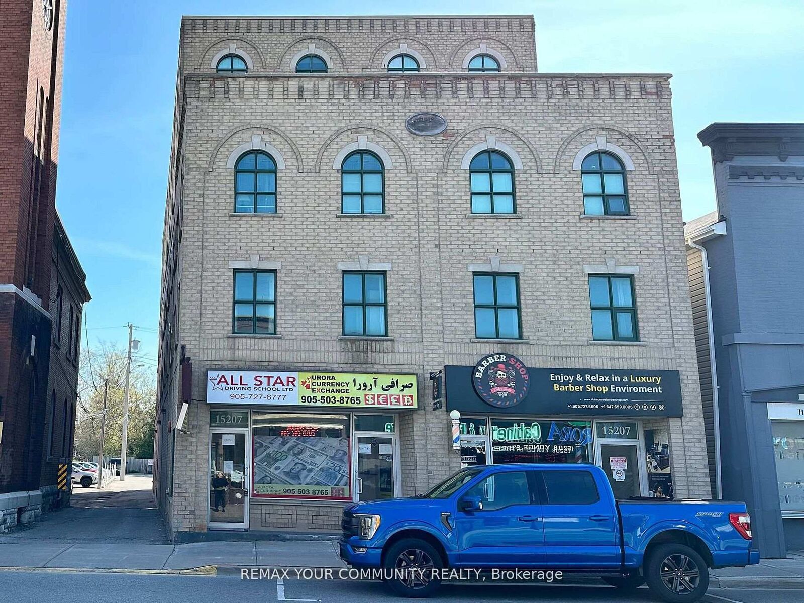 Property Photo:  15207 Yonge Street 503  ON L4G 1L8 