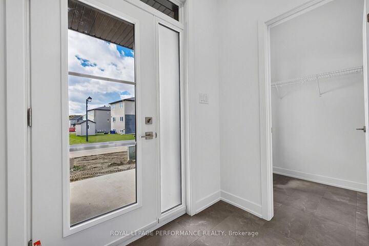 Property Photo:  1367 Diamond Street  ON K4K 0M6 