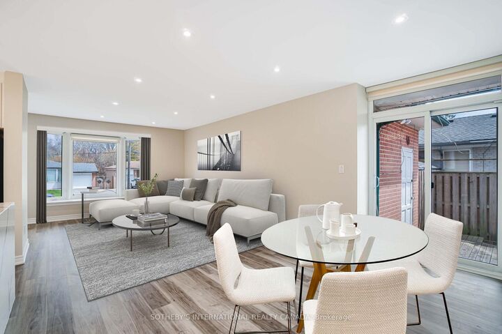 Property Photo:  50 Ravenview Drive  ON M1E 3M1 