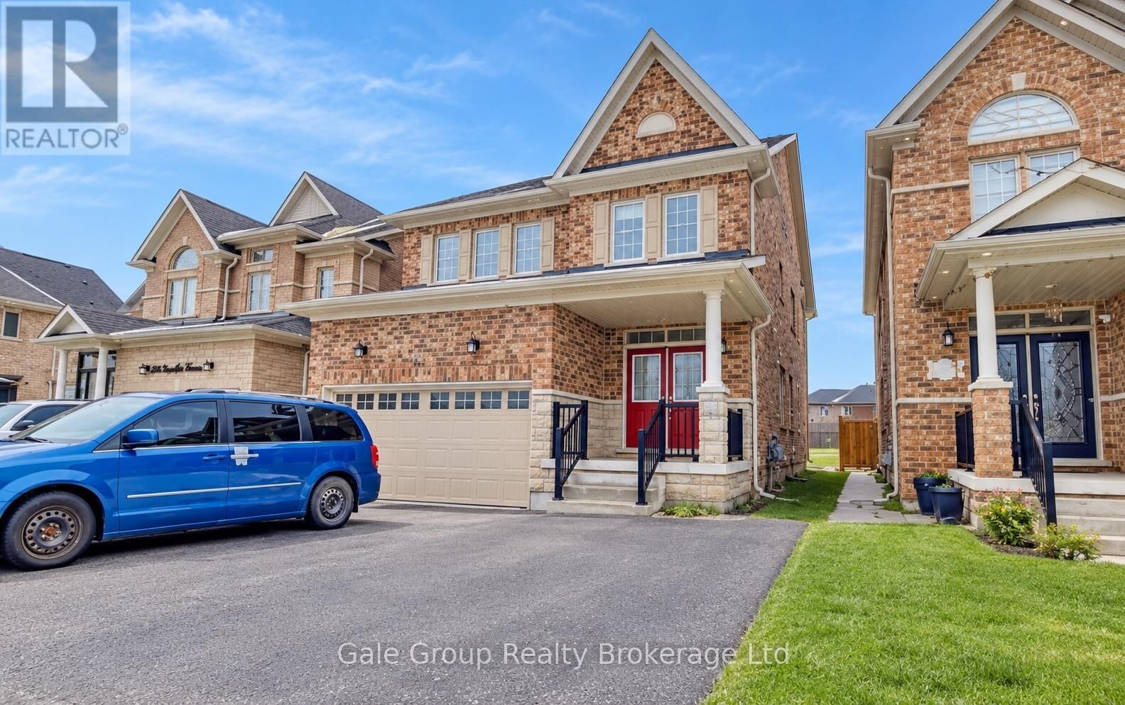 Property Photo:  120 Chandler Terrace  ON N4T 0L4 