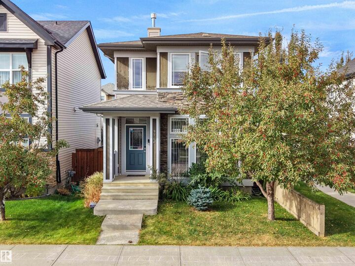 Property Photo:  9764 221 Street NW  AB T5T 4M1 
