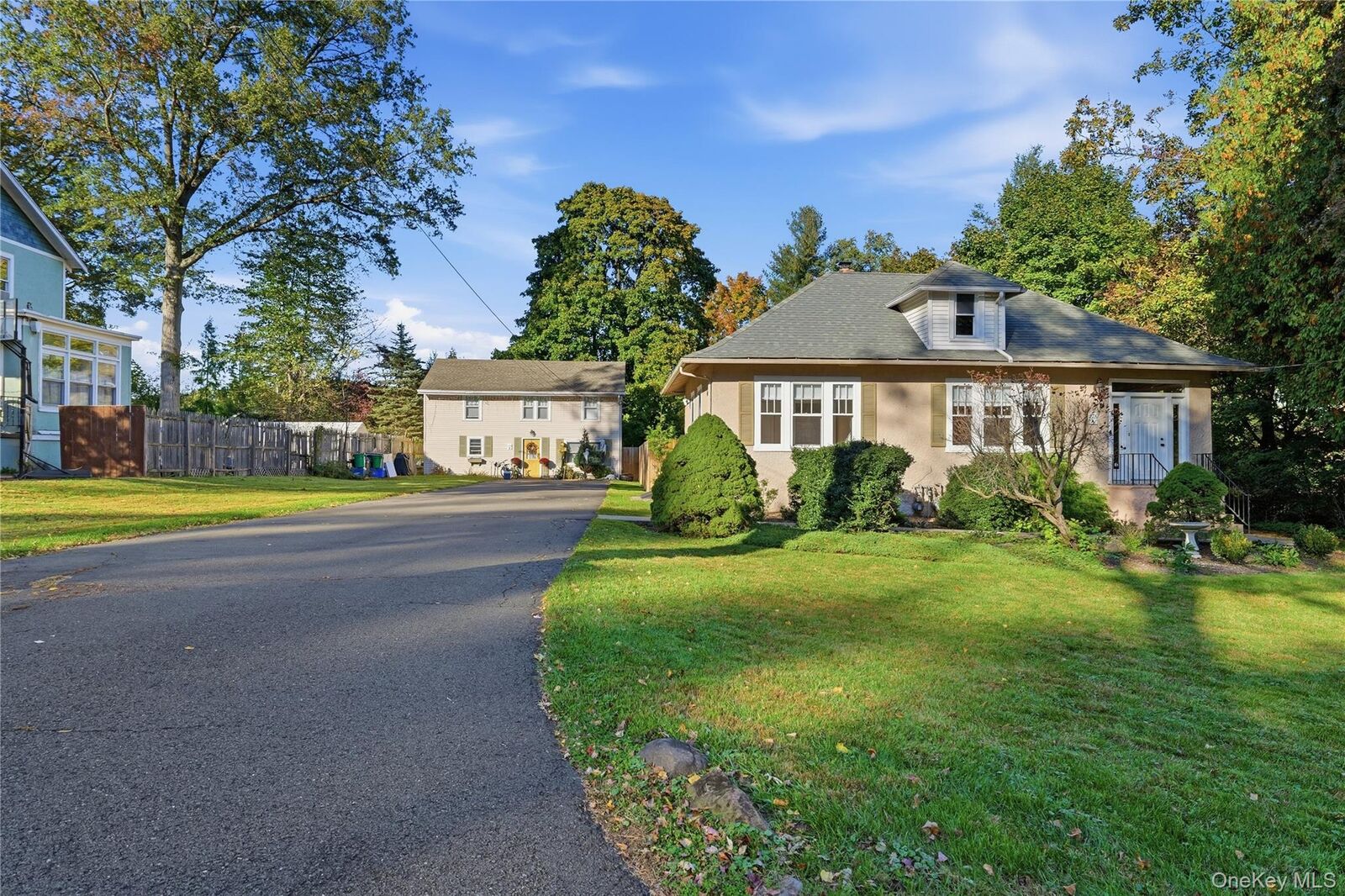 Property Photo:  275 Maple Road  NY 10989 