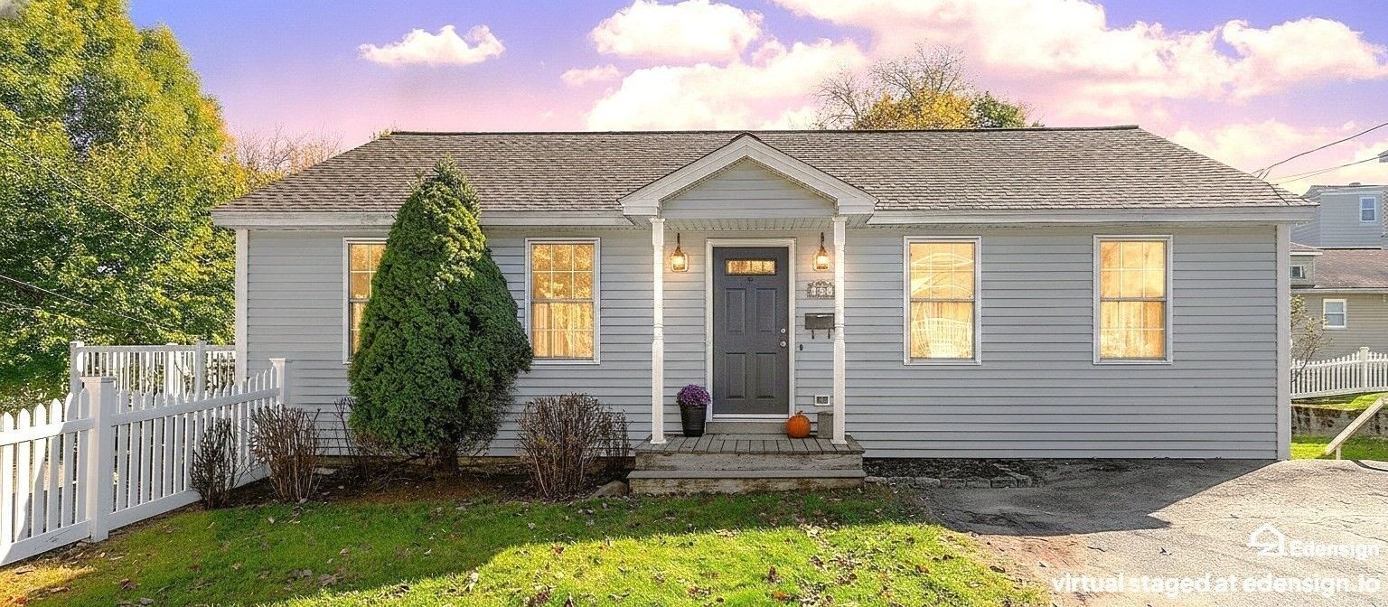 Property Photo:  63 Dudley St  MA 01453 