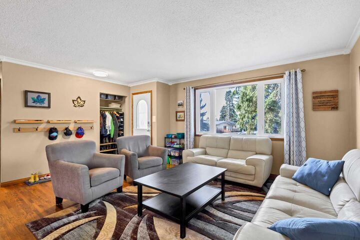 Property Photo:  4708 Nordegg Crescent NW  AB T2K 2M5 