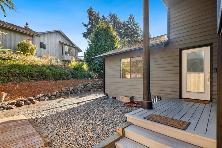 Property Photo: 27835 38th Place S WA 98001