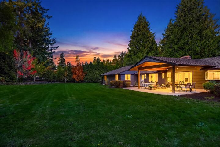 Property Photo:  6331  135th Avenue NE  WA 98033 