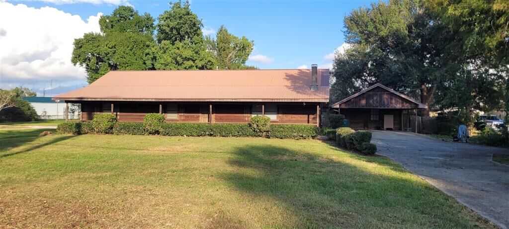 Property Photo:  3813 Heard Road  LA 70605 