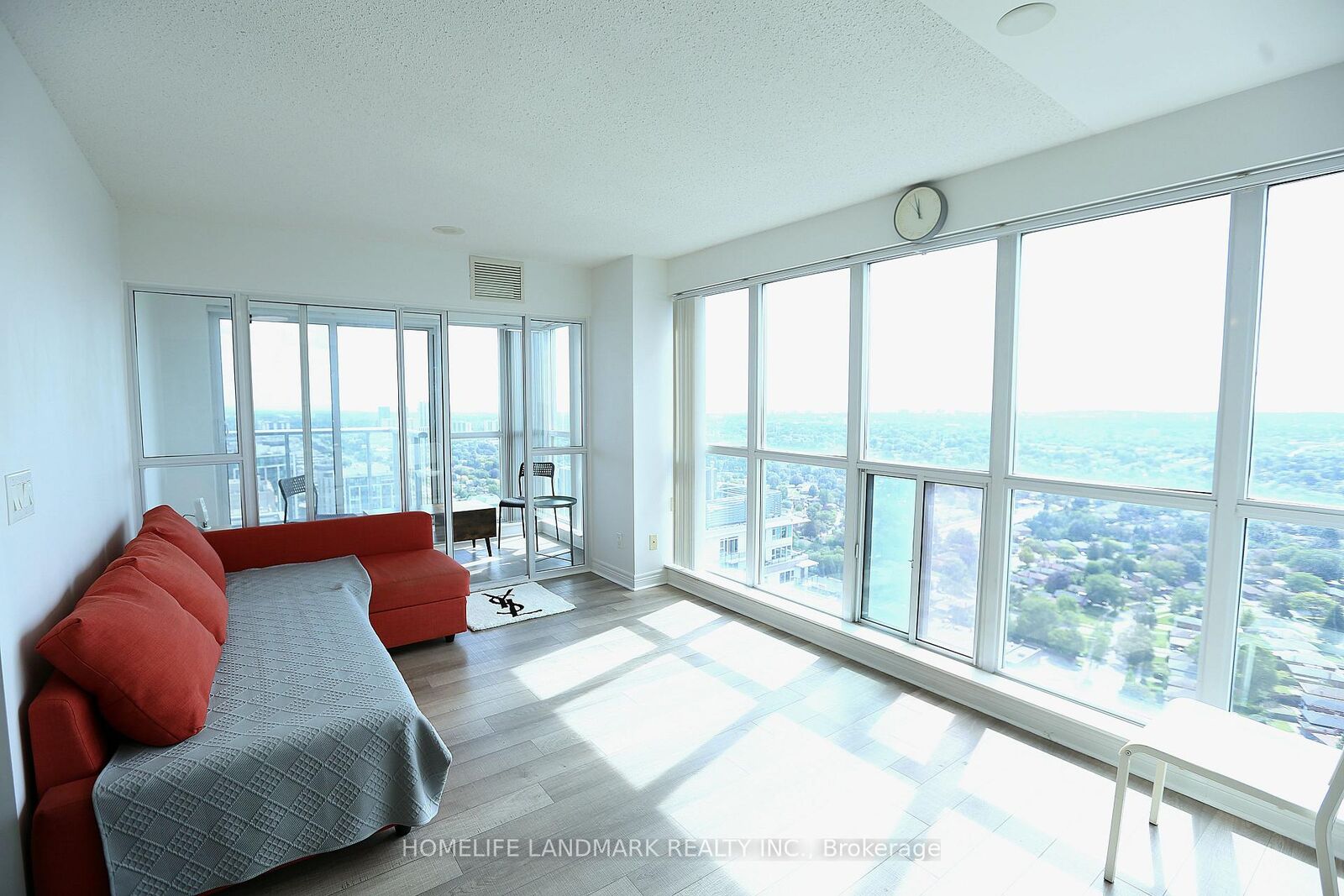 Property Photo:  50 Town Centre Court 3710  ON M1P 0A9 
