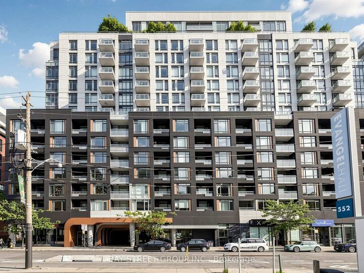 Property Photo: 525 Adelaide Street W 1118 ON M5V 1M7