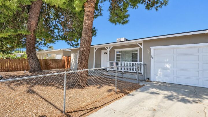 Property Photo: 581 E Hoffer Street CA 92220