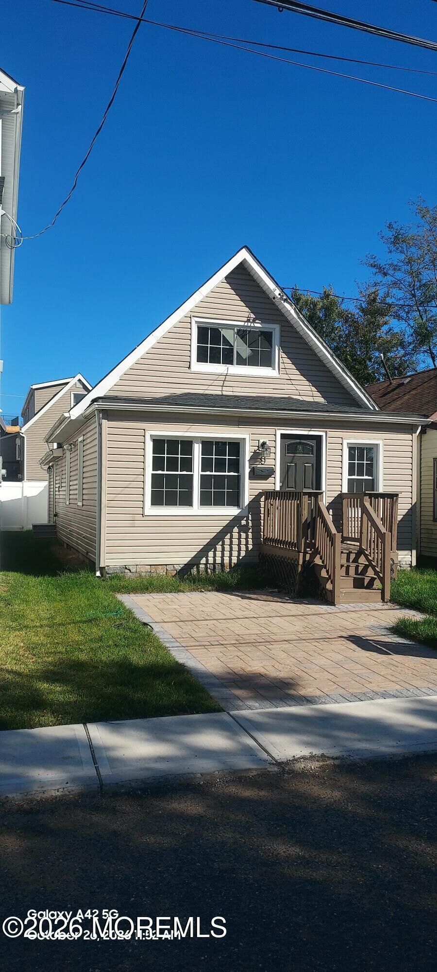 Property Photo:  9 Woodland Avenue  NJ 07734 