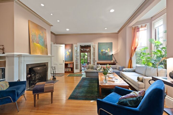 Property Photo: 32 Hawthorn St 1 MA 02138