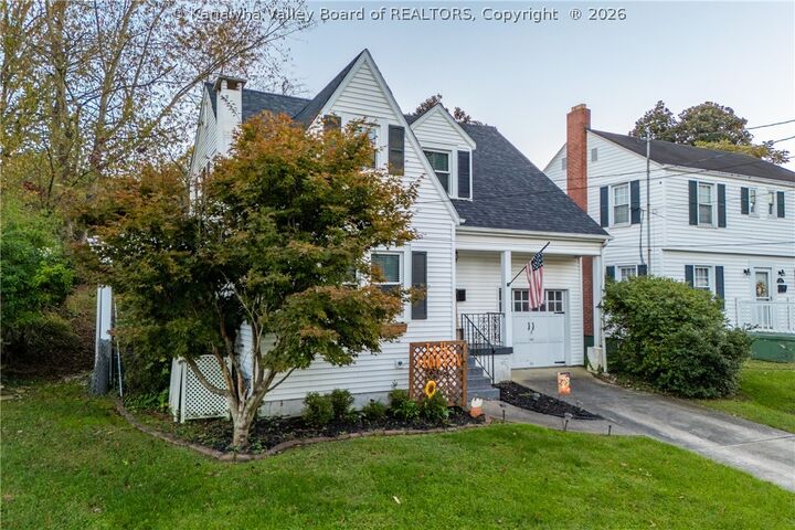 Property Photo:  312 Monroe Street  WV 25303 