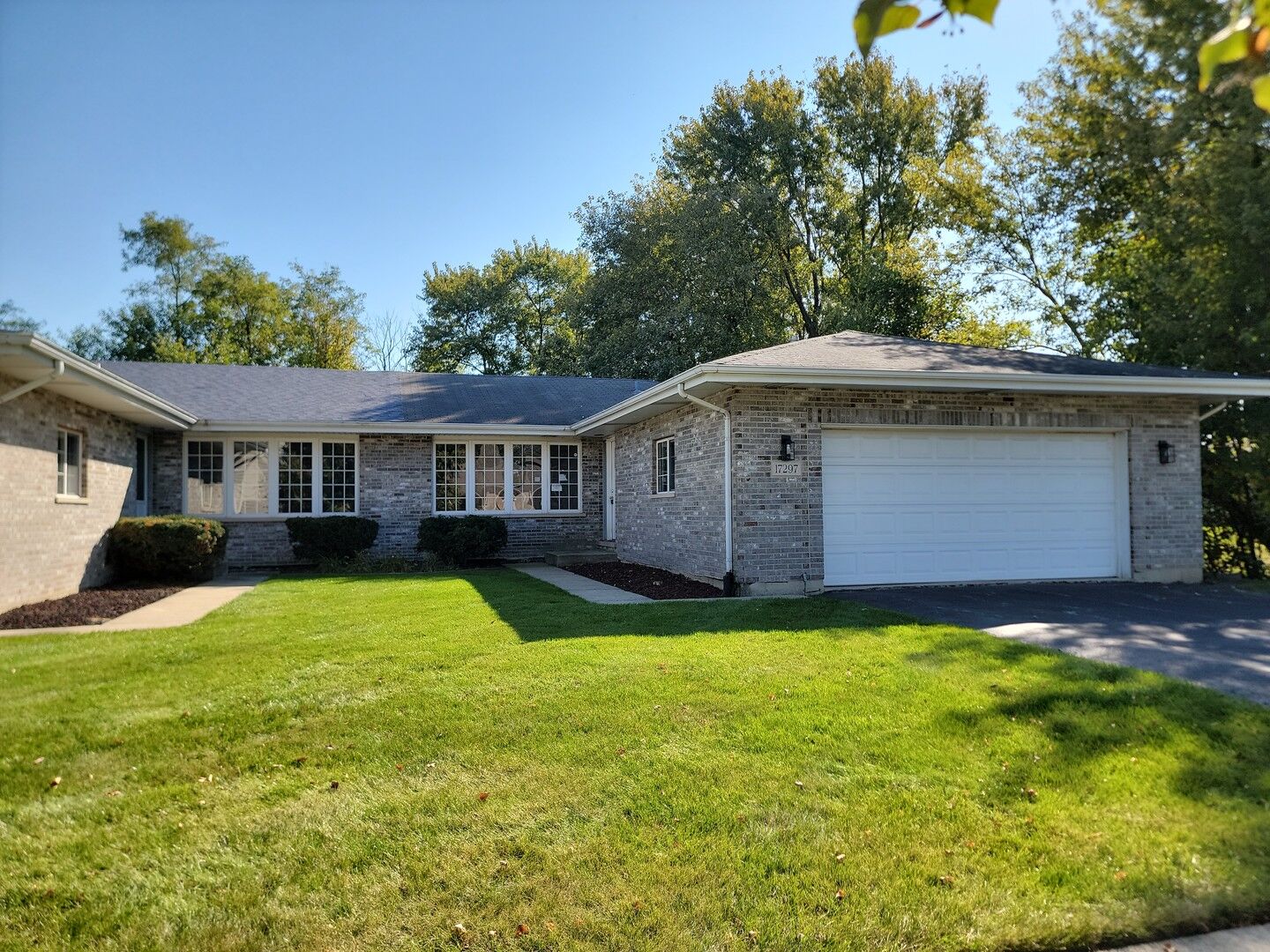 Property Photo:  17297 George Brennan Highway  IL 60477 