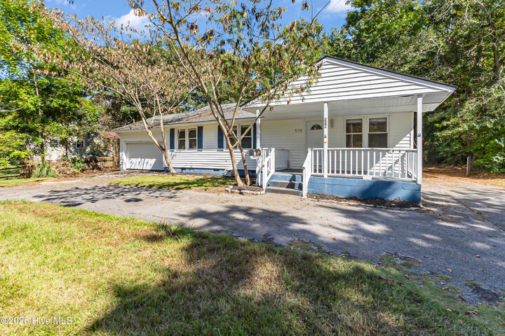 Property Photo:  510 Jarman Street  NC 28540 