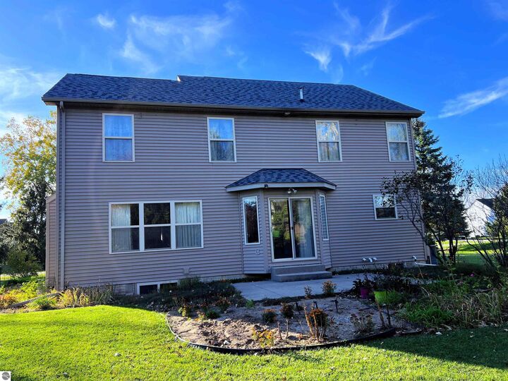 Property Photo:  777 Deer Run Drive  MI 48858 