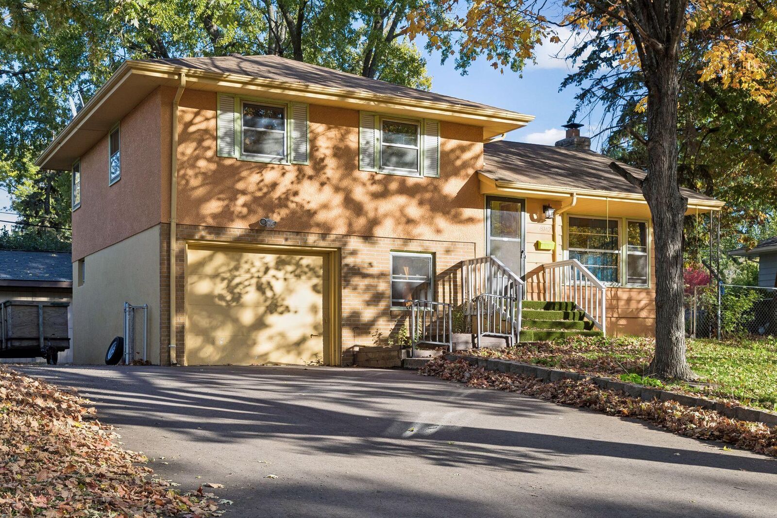 Property Photo: 4042 Nevada Avenue N MN 55427