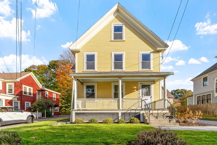 Property Photo:  14 Summer Street  MA 01810 