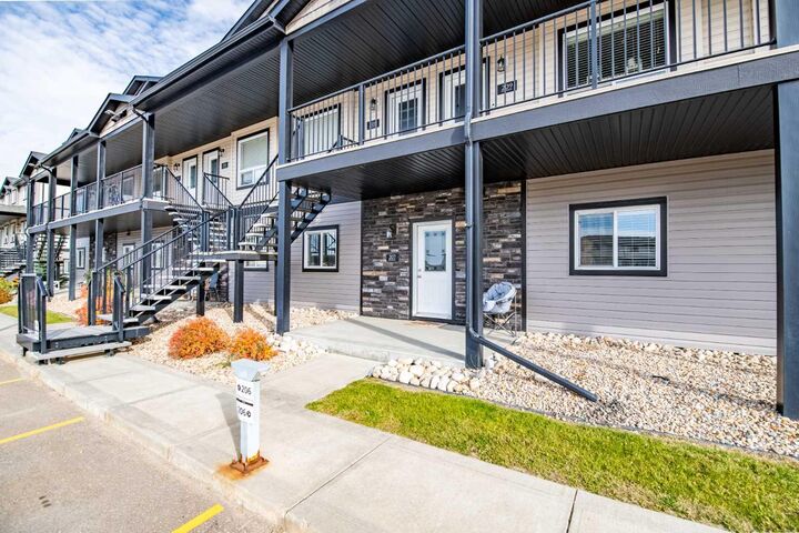 Property Photo:  81 Willow 207  AB T4M 0J3 