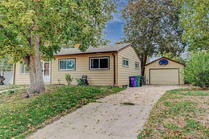 Property Photo:  1679 S Julian Way  CO 80219 