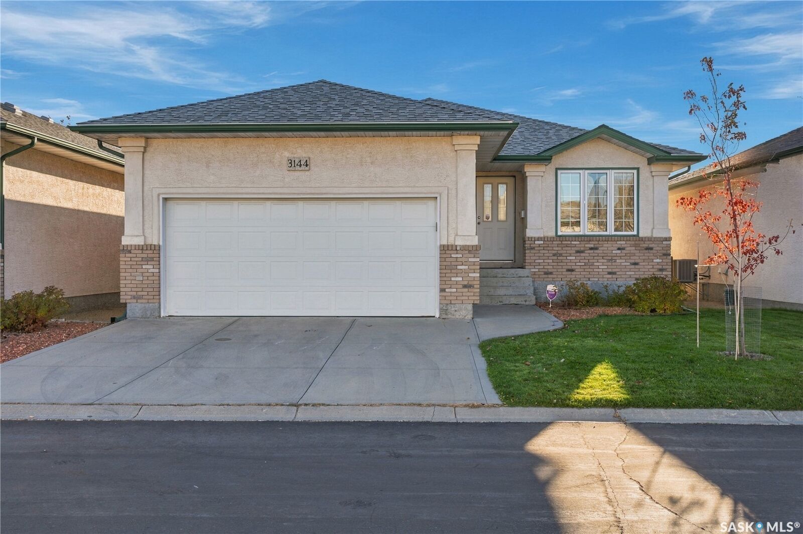 Property Photo:  3144 Randall Road E  SK S4V 2Y9 