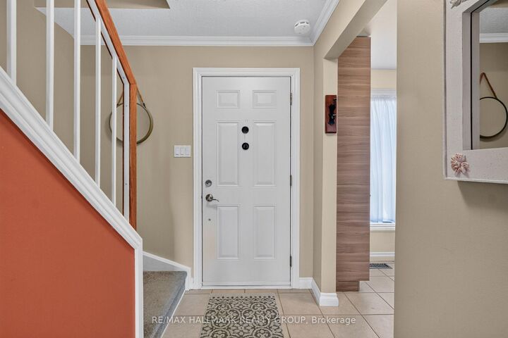 Property Photo: 953 Cookshire Crescent 38 ON K4A 3K3
