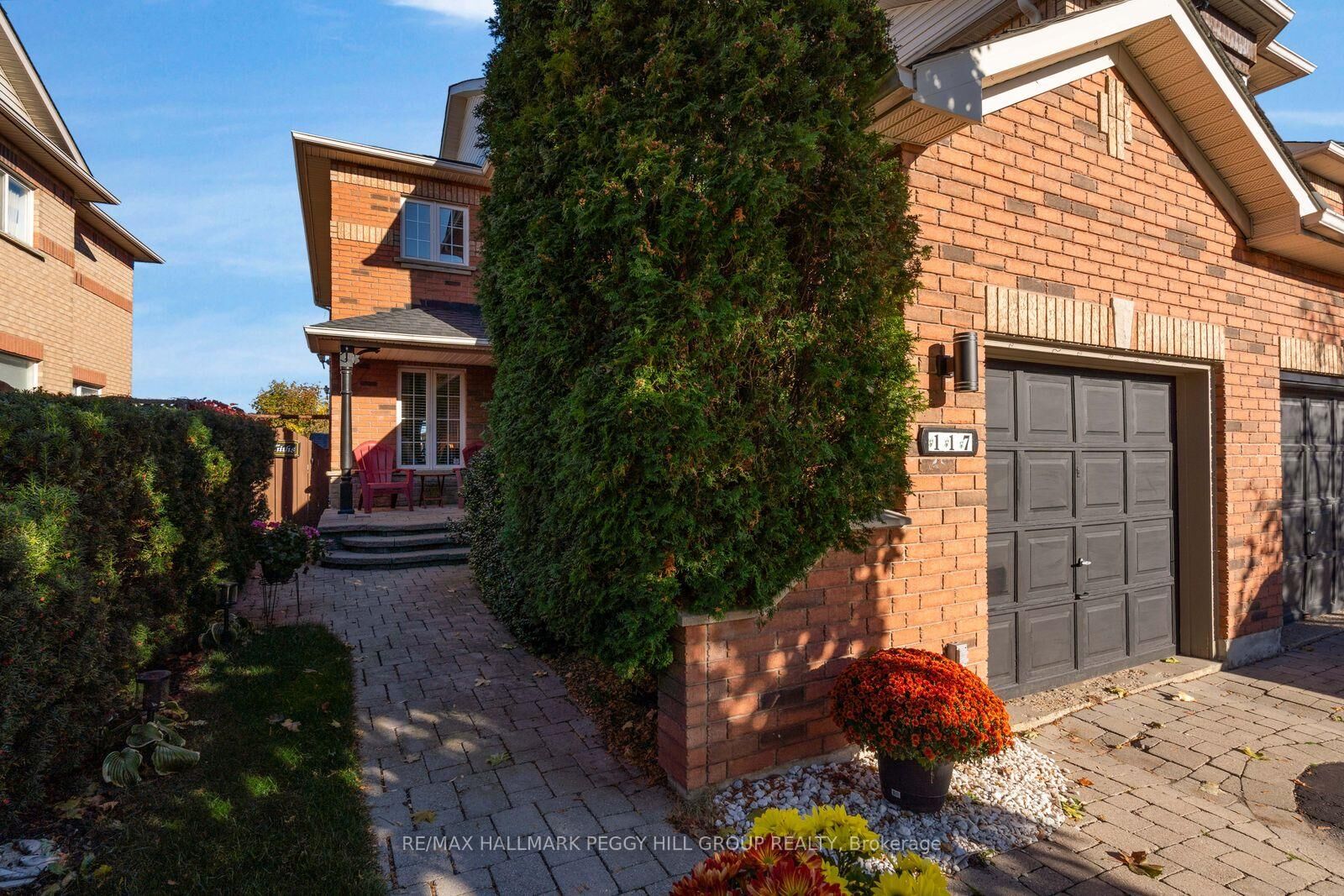 Property Photo:  117 Gadwall Avenue  ON L4N 8X2 