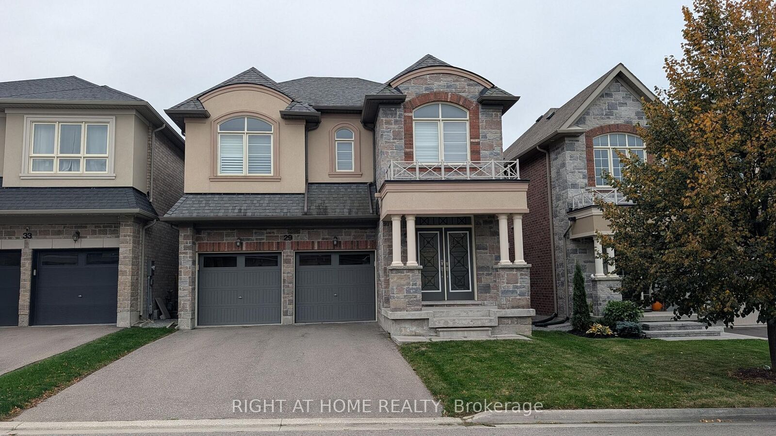 Property Photo: 29 Mondial Crescent ON L9N 0S1