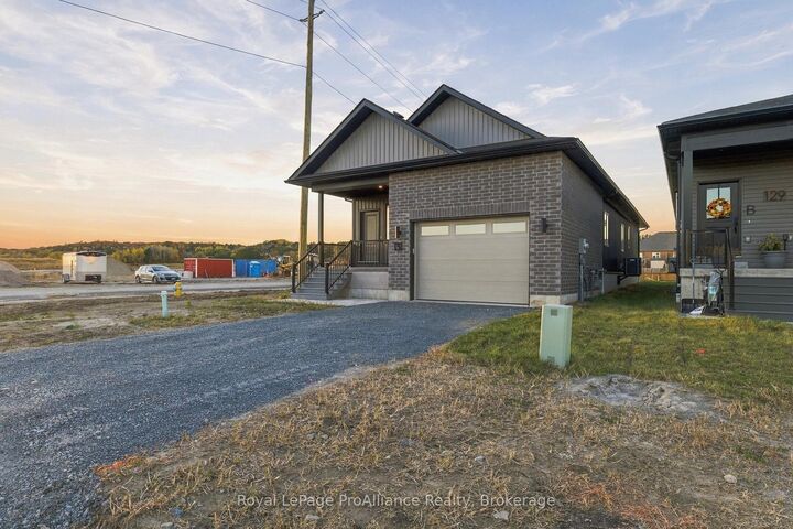 Property Photo:  131 Royal Gala Drive  ON K0K 1H0 