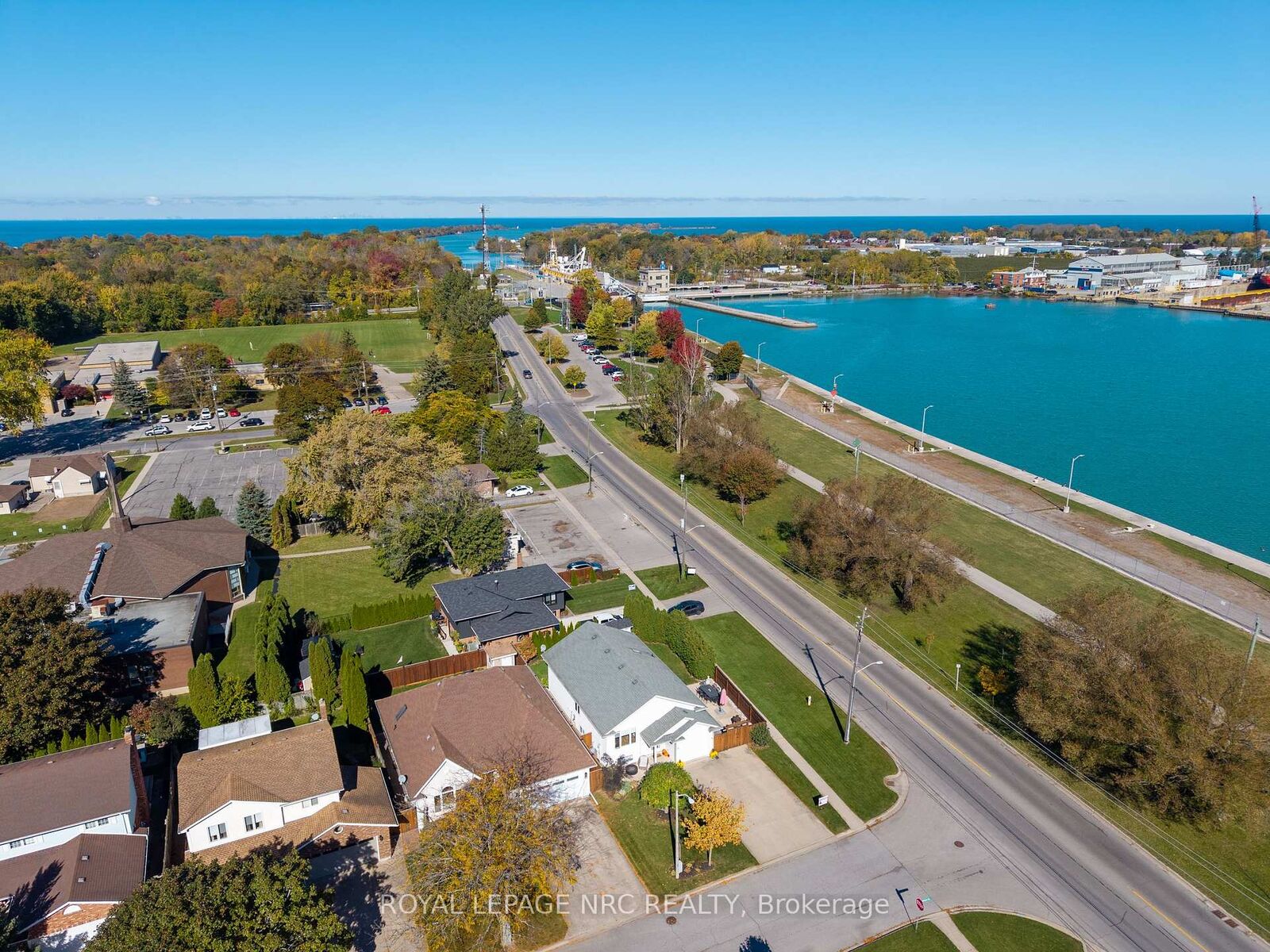 Property Photo:  1 Bahama N/A  ON L2M 7W2 