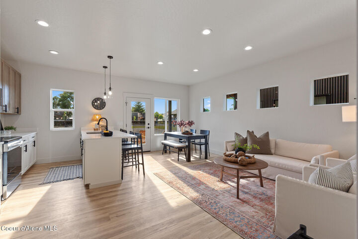 Property Photo:  543 N Wylder Lp  ID 83854 