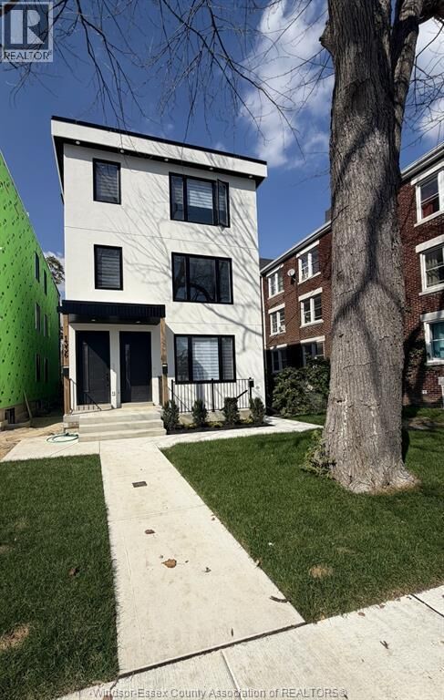 Property Photo:  1336 University Upper Back  ON N9B 1B5 