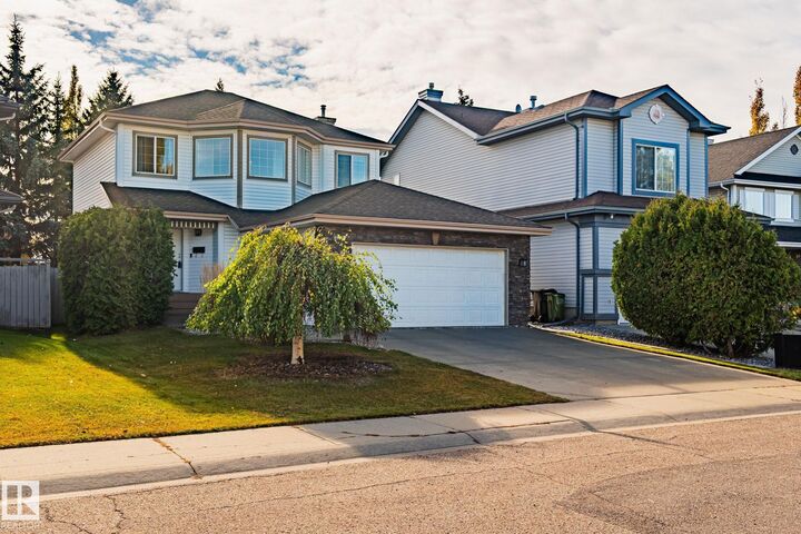Property Photo:  11727 13 Avenue NW  AB T6J 7G1 