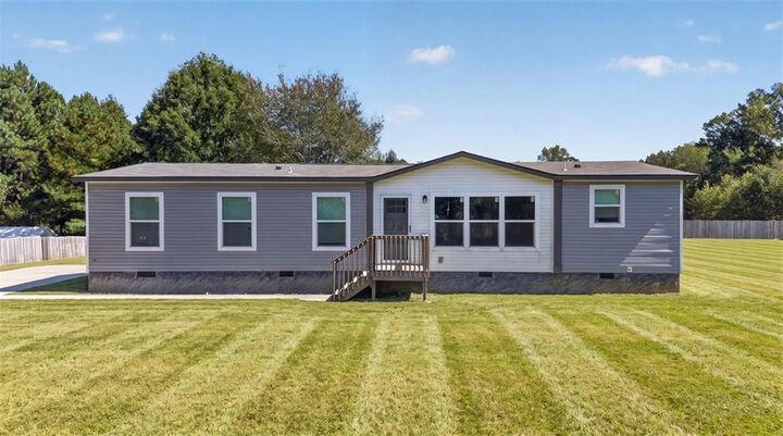 Property Photo:  521 Midway Road NW  GA 30735 