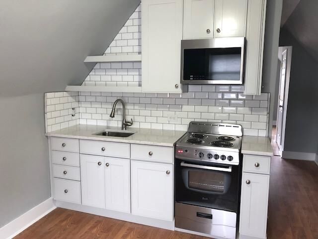Property Photo: 51 Bonn Pl 3 NJ 07086