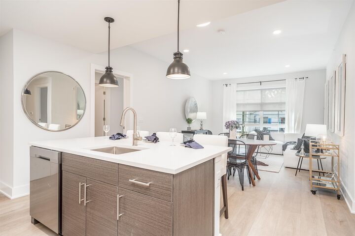 Property Photo:  418 Palisade Ave 511  NJ 07307 