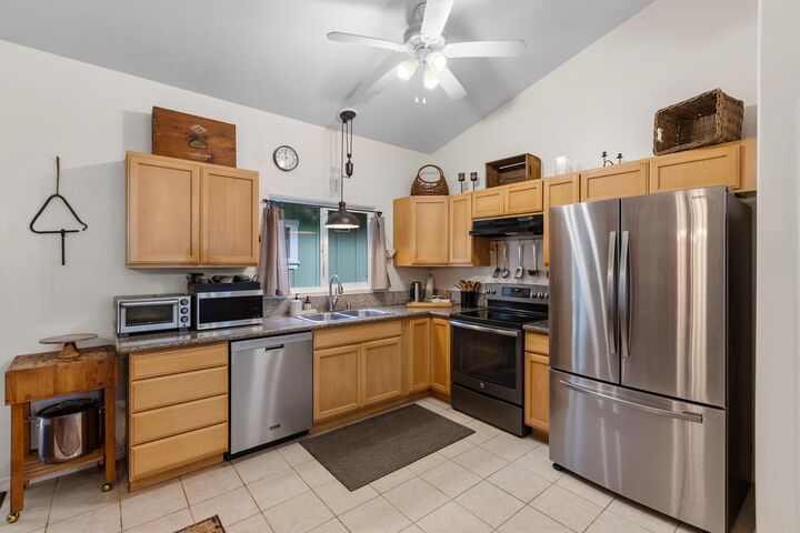 Property Photo:  11-3818 2nd St  HI 96785 