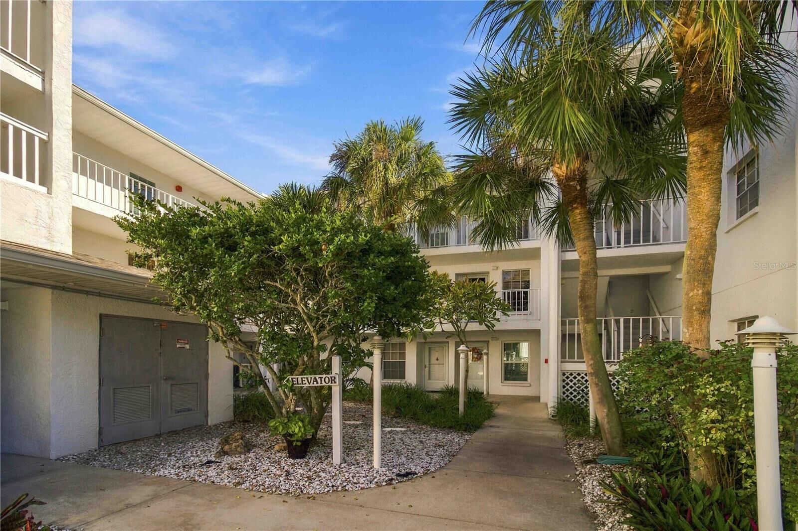 Property Photo: 6304 Pointe West Boulevard 309 FL 34209