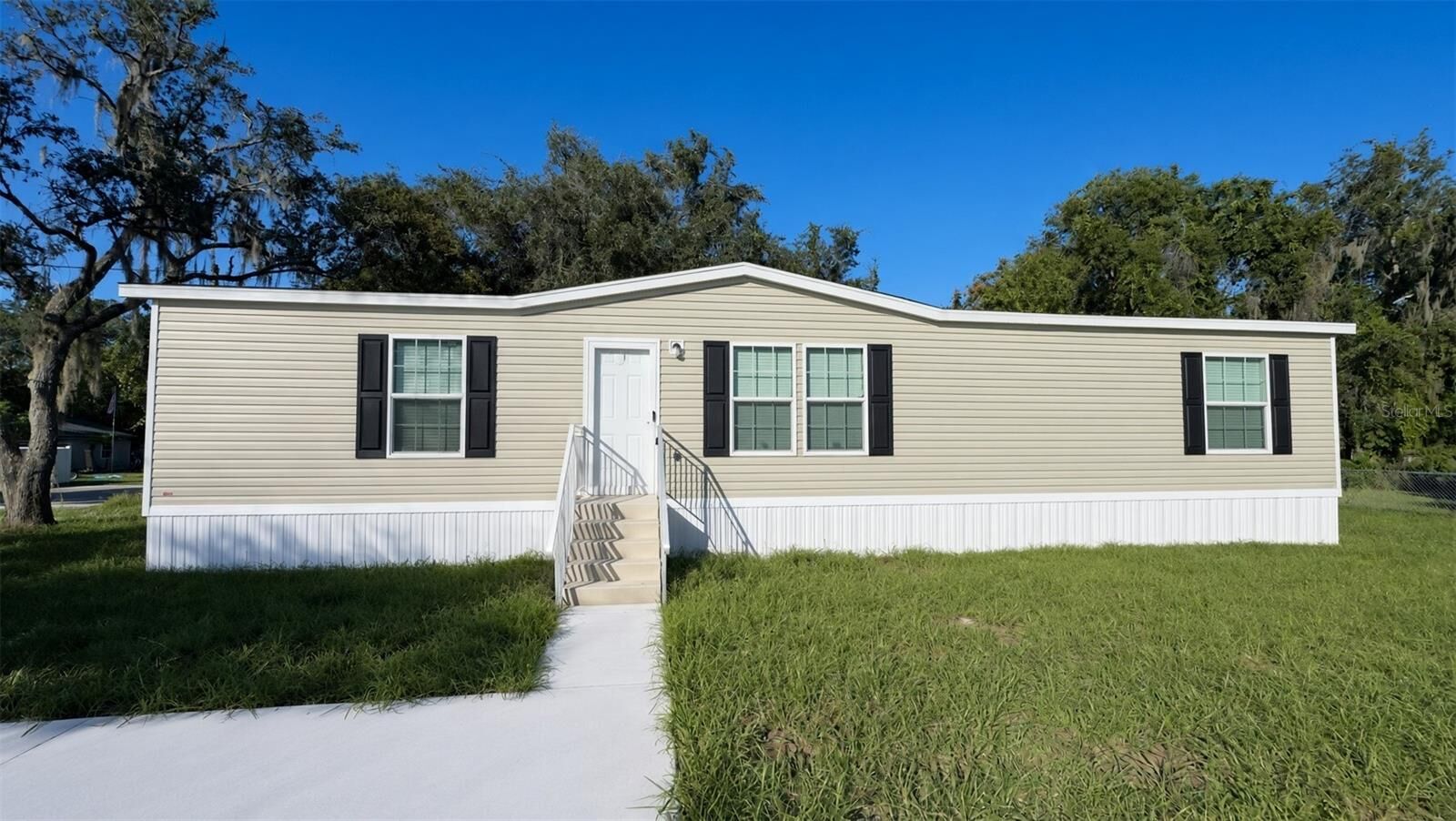 Property Photo:  12015 Westbay Avenue  FL 34654 