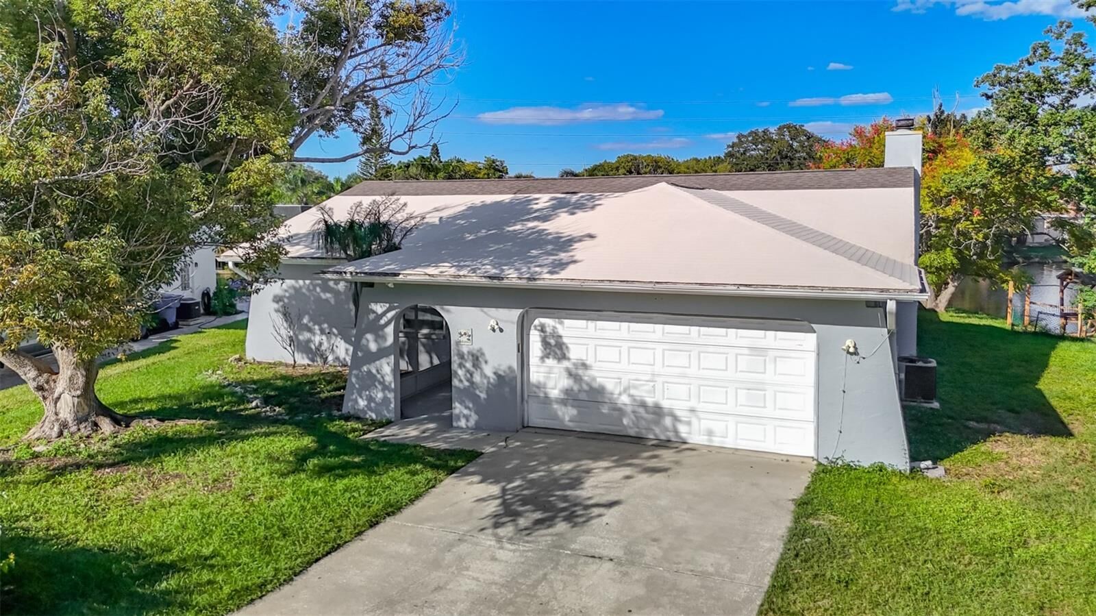 Property Photo:  4045 Sail Drive  FL 34652 
