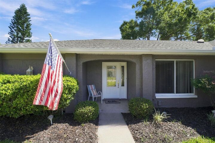 Property Photo: 1743 Macdonnell Drive FL 34684