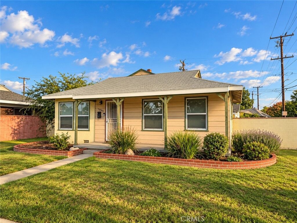 Property Photo:  14544 Studebaker Road  CA 90650 