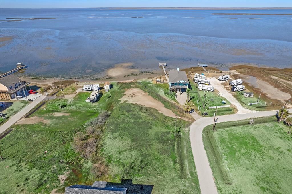 Property Photo:  Lot 8 Rollover Circle  TX 77617 